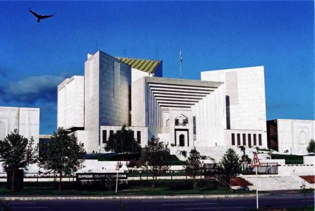 سپریم کورٹ آئینی بنچ نے فوجی عدالتوں میں سویلینز ٹرائل فیصلے کیخلاف اپیلوں پر فیصلہ محفوظ کرلیا
