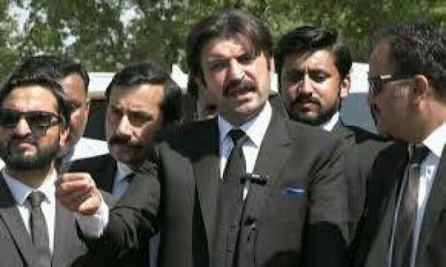 شیر افضل مروت ن لیگی سینیٹر افنان اللہ پر تشدد کیس سے بری