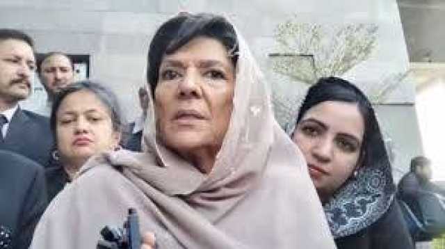 چیئرمین عمران خان ہیں، بیرسٹر گوہر کو صرف پیغام رسانی کیلئے تعینات کیا ہے: علیمہ خان