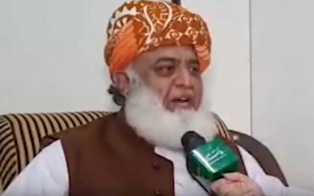 پاکستان نے بھارت کو شکست دے کر غزہ کا بدلہ لے لیا، فضل الرحمان