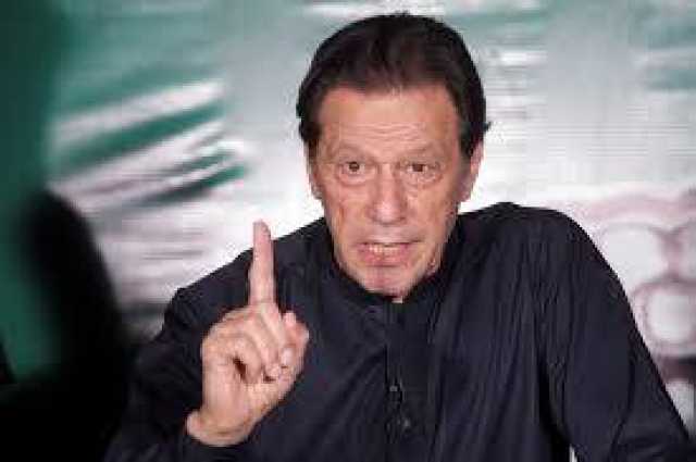 مودی پاکستان سے نفرت کرتا ہے وہ انتقام لے گا، قوم نے متحد اور الرٹ رہنا ہے:عمران خان
