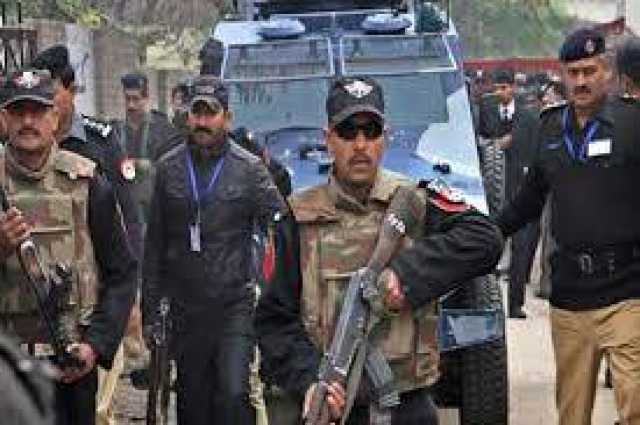 آزاد کشمیر: فائرنگ کے تبادلے میں 4 دہشتگرد مارے گئے، 2 پولیس اہلکار شہید