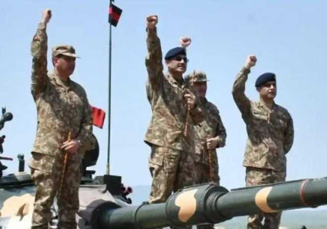 فیلڈ مارشل کا خطاب کب دیا جاتا ہے ، کیا اس سے اوپر بھی کوئی عہدہ ہوتا ہے؟