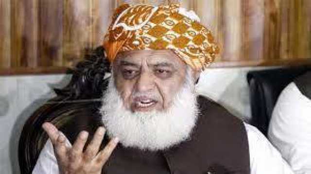 مسلم لیگ ن کے اعلیٰ سطح کے وفد کی مولانا فضل الرحمان سے ملاقات