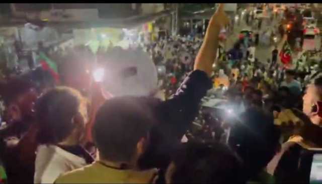 پشاور ریلی، علی امین گنڈا پور خطاب کیے بغیر چلے گئے، کارکن مشتعل