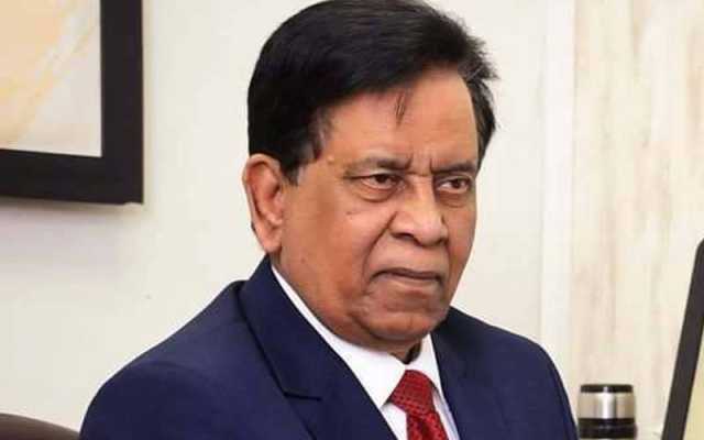 ممکنہ طور پر اسٹبلشمنٹ مطالبہ کر رہی ہے کہ خواجہ آصف کو وزارت سے ہٹایا جائے: سلیم بخاری کا دعویٰ 