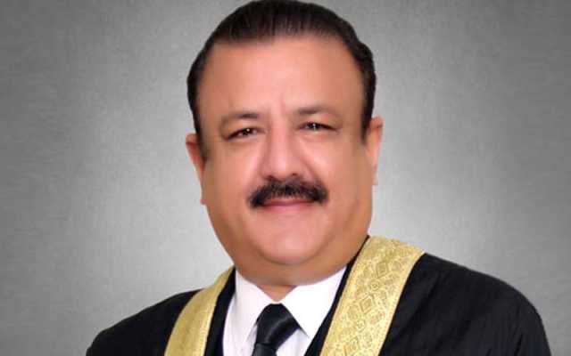 جس نے کیس فائل کیا ہے وہ وکلا کہاں ہیں؟جسٹس کے کے آغا کا جسٹس طارق محمود جہانگیری ڈگری کیس میں استفسار 