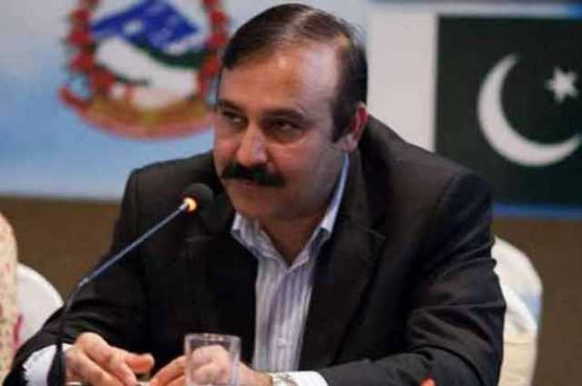 بانی پی ٹی آئی لوگوں کو ٹشو پیپر کی طرح استعمال کرتے ہیں، یہی تاریخ علی امین گنڈاپور کے ساتھ بھی دہرائی جا رہی ہے، طارق فضل چوہدری