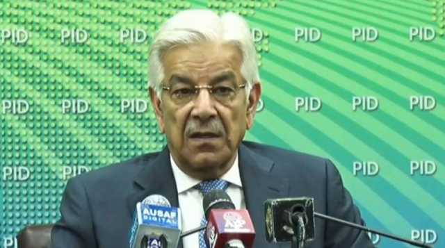 جنرل (ر) فیض حمید نے کالعدم ٹی ٹِی پی کے سربراہ نور ولی محسود کو بلٹ پروف گاڑی تحفے میں دی، خواجہ آصف