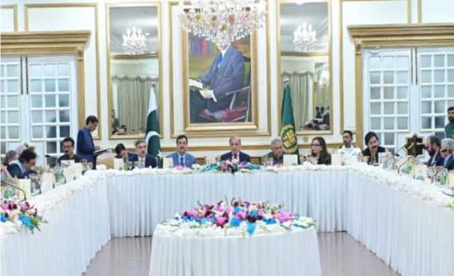 وزیراعظم شہباز شریف اتحادی جماعتوں کے اعزاز کے عشائیہ، 27 ویں ترمیم میں تعاون پر شکریہ ادا کیا