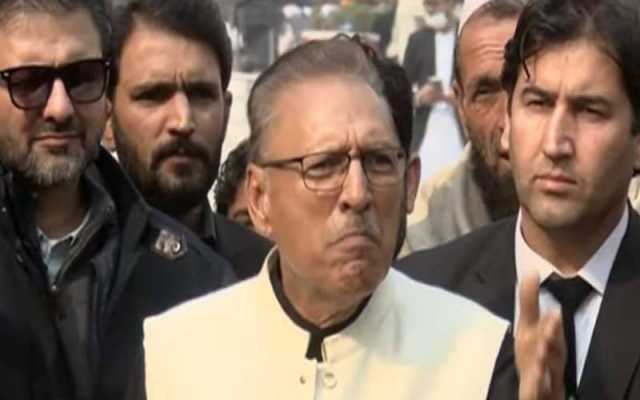 سابق صدر عارف علوی کے بیٹے کا نام پی این آئی ایل میں شامل کرنے پر وفاقی حکومت کو نوٹس