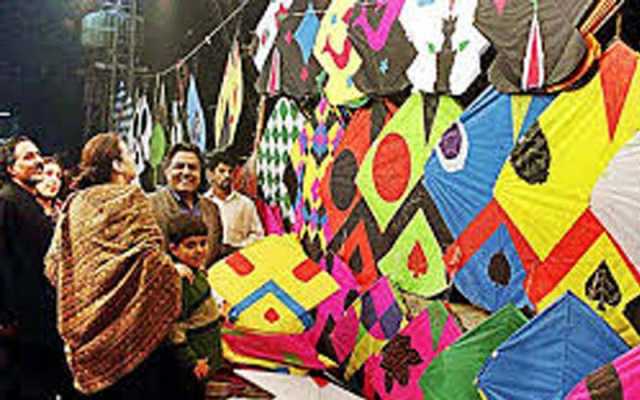 پنجاب میں 25 سال بعد پتنگ بازی کی مشروط اجازت، بسنت منانے سے متعلق آرڈیننس جاری