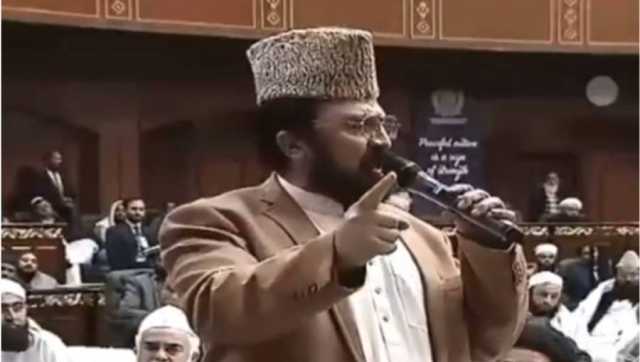 کسی نام نہاد سیاست دان کو پاک فوج کے خلاف بات کرنے کی اجازت نہیں دیں گے، علامہ ضیاء اللہ