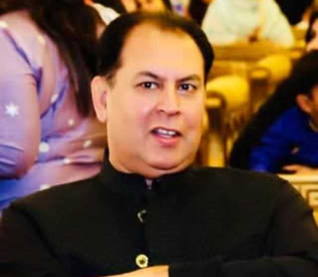 کالم نگار کو بیوروکریسی کے بارے میں مبینہ ریمارکس پر نوٹس صرف مؤقف حاصل کرنے کے لیے جاری کیا گیا تھا، اس پر کوئی ایف آئی آر درج نہیں کی گئی، سینیٹ کی قائمہ کمیٹی برائے اطلاعات و نشریات کے اجلاس میں این سی سی آئی کی بریفنگ