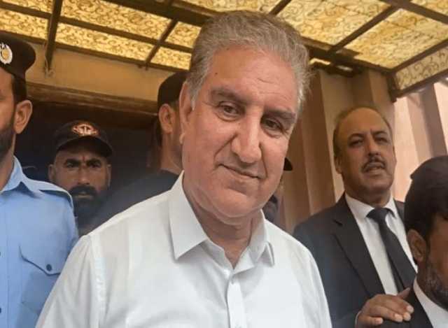 شاہ محمود سمیت پی ٹی آئی کے اسیر رہنماوں کا قیادت کوکھلا خط ، حکومت سے مذاکرات کا مشورہ
