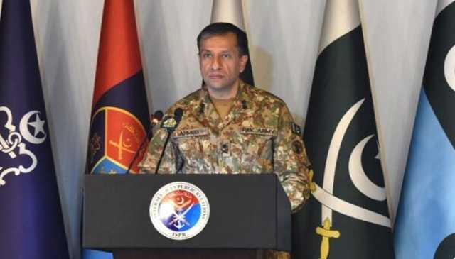 پاک فوج نے 29بھارتی ڈرون مار گرائے، 3 پاکستانی شہید، 4 فوجی اہلکاروں سمیت 6 زخمی، ڈی جی آئی ایس پی آر