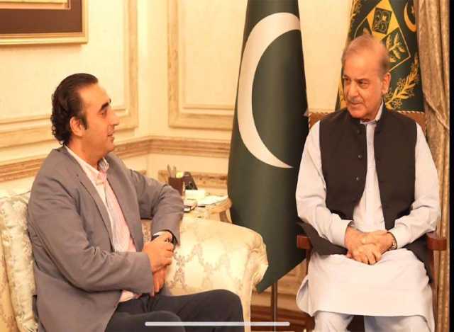 وزیر اعظم سے بلاول بھٹو کی ملاقات، ملکی صورتحال، بجٹ تجاویز پر بات چیت