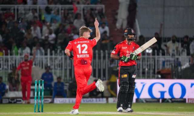 پی ایس ایل سیزن 10،افتتاحی میچ میں لاہور قلندرز کا اسلام آباد کو جیت کیلئے 140رنز کا ہدف