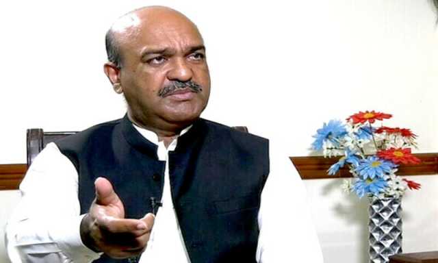 حکومت کی پالیسیاں کسان دشمن، پانی اور زمین پر اشرافیہ قابض ہے، ندیم افضل چن