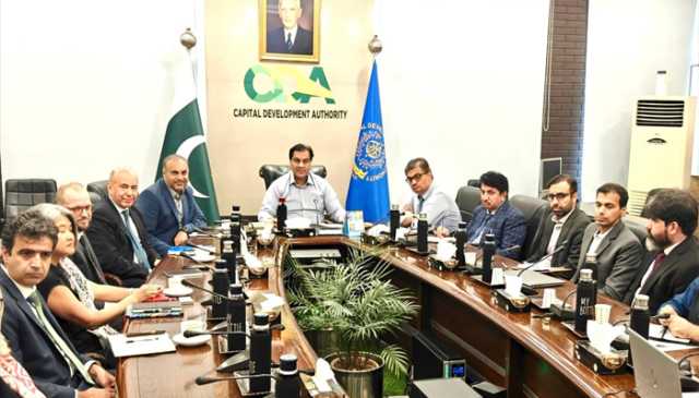 چیئرمین سی ڈی اے محمد علی رندھاوا سے ایشیائی ترقیاتی بینک کے اعلی سطح وفد کی ملاقات ، مختلف شعبوں میں شراکت داری پر تبادلہ خیال