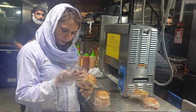 شہر اقتدار میں ملاوٹ مافیا کیخلاف بڑا کریک ڈائون، 7فوڈ پوائنٹس سیل، 10کو 1 لاکھ 24 ہزار کے جرمانے