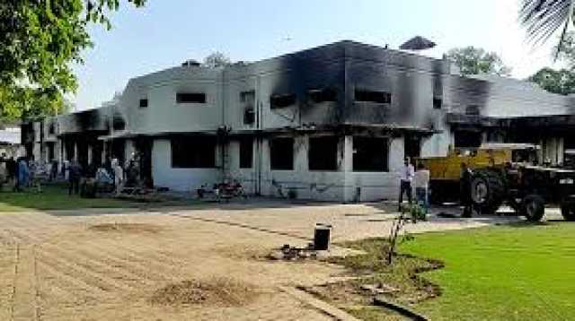 جناح ہا ئو س حملہ کیس میں پی ٹی آئی کے 254 رہنما ئو ں اورکارکنوں پر فرد جرم عائد