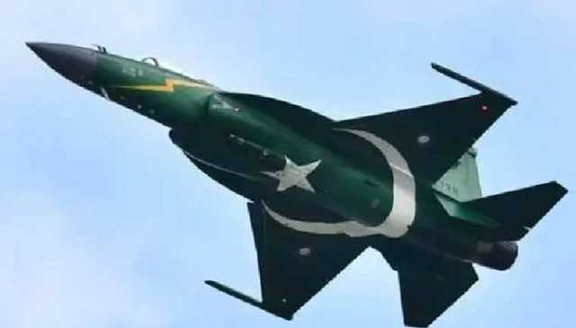 پاک فضائیہ کے جے ایف 17 تھنڈر نے بھارت کا ایس 400 سسٹم تباہ کر دیا