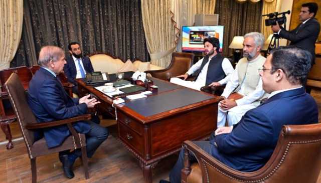 وزیراعظم کے معاون خصوصی مبارک زیب کے گھر پر راکٹ حملہ