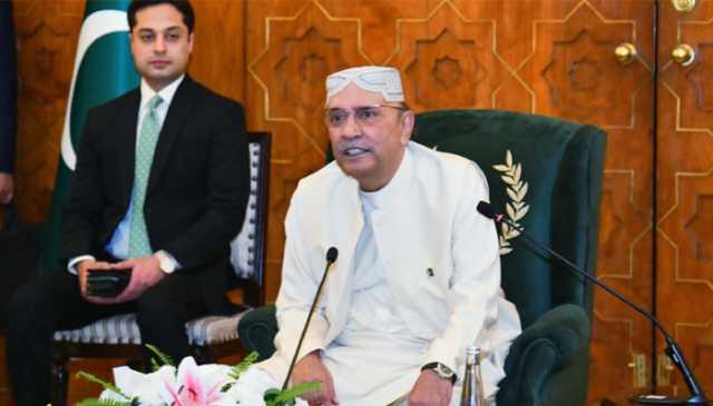 زرداری کبھی میدان نہیں چھوڑتے‘، صدر مملکت کے استعفے کی افواہوں پر پیپلزپارٹی کا ردعمل