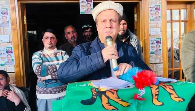 ایف بی آر کا بڑا ایکشن،ن لیگی رہنما کی فیکٹری پر چھاپہ،2 کروڑ مالیت کے غیر قانونی سگریٹ ضبط