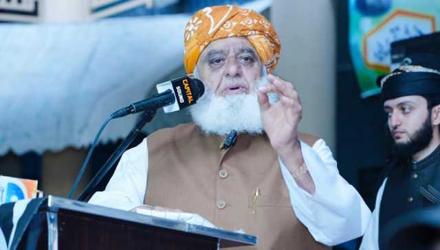 چھبیسویں ترمیم معاہدہ: حکومت وعدے پر قائم نہیں رہتی تو ہمیں عدالت جانا ہوگا، مولانا فضل الرحمان