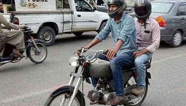 اسلام آباد میں موٹرسائیکل سواروں کے لیے ڈبل ہیلمٹ لازمی قرار