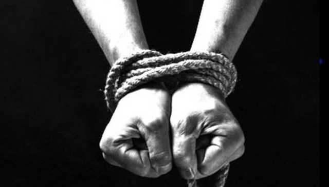 زیارت میں نامعلوم افراد نے اسسٹنٹ کمشنر کو بیٹے سمیت اغوا کرلیا