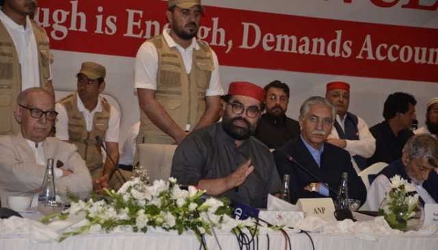 اے این پی کے زیراہتمام آل پارٹیز کانفرنس، ن لیگ اور پی پی کا مشترکہ اعلامیے پر دستخط سے انکار