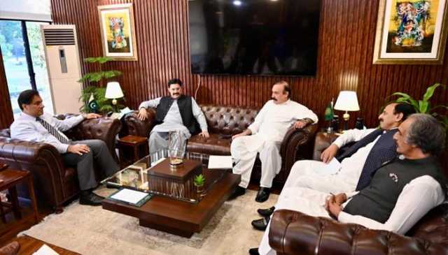 چیئرمین سی ڈی اے سے اسلام آباد کے اراکین پارلیمنٹ کی ملاقات، اسلام آباد کے شہری اور دیہی علاقوں کے عوام کے مسائل کو حل کرنے پر اتفاق