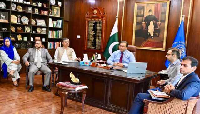 سی ڈی اے اور پنجاب لینڈ اینڈ ریونیو اتھارٹی کے درمیان لینڈ ریکارڈ کی ڈیجٹلائزیشن اور ای اسٹامپ پیپر کا نظام متعارف کروانے کے سلسلہ میں ایم او یو پر دستخط کرنے کا فیصلہ