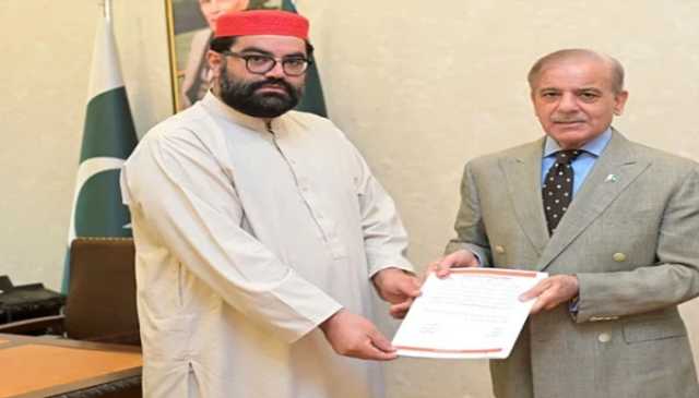 وزیراعظم سے سینیٹر ایمل ولی خان کی ملاقات، اے این پی کی آل پارٹیز کانفرنس میں شرکت کی دعوت