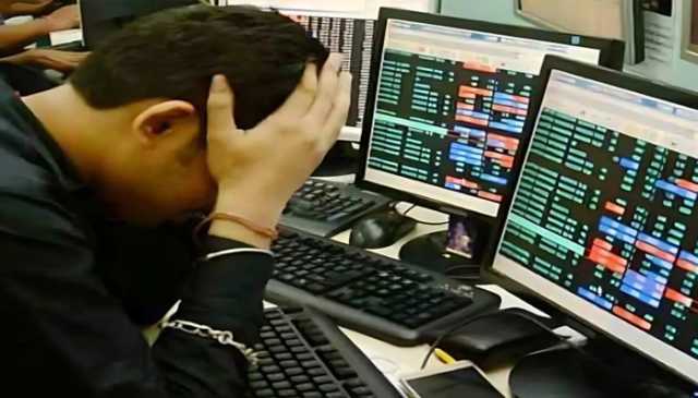 ٹرمپ کے 50فیصد ٹیرف نے بھارتی اسٹاک مارکیٹ کو ہلا دیا، سرمایہ کاروں کے 50ارب ڈالر ڈوب گئے
