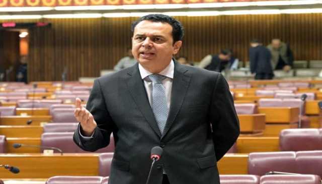 پھوپھیاں نکل آئیں، بیگم نکل آئی، اب بچے آگئے تو کیا کرلیں گے، طلال چوہدری کا پی ٹی آئی کو پیغام