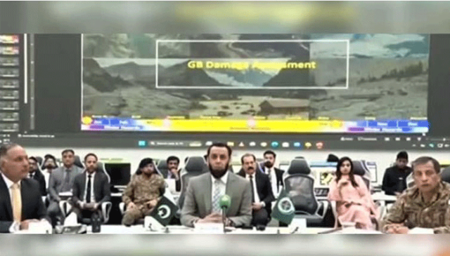 سیلاب: پاک فوج اور انتظامی ادارے سرگرم، 25 ہزار افراد محفوظ مقامات پر منتقل