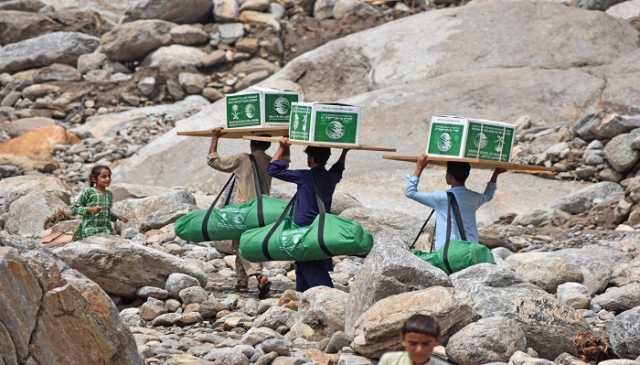 کنگ سلمان ریلیف کی جانب سے خیبر پختونخوا کے سیلاب متاثرین میں ایمرجنسی امدادی سامان کی تقسیم
