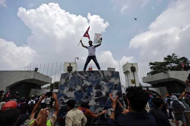 نیپال میں احتجاج کے دوران 13 ہزار 500 قیدی جیلوں سے فرار