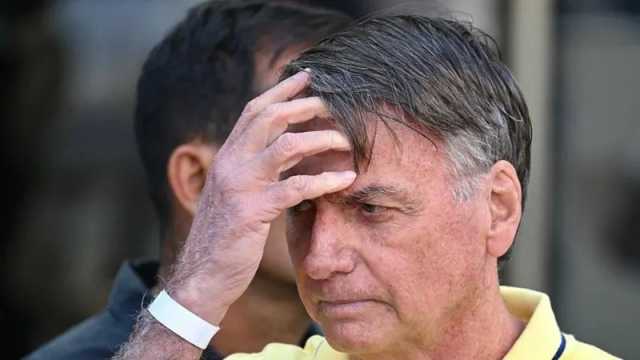برازیل کے سابق صدر بولسونارو بغاوت کے الزام میں مجرم قرار،27 سال قید کی سزا