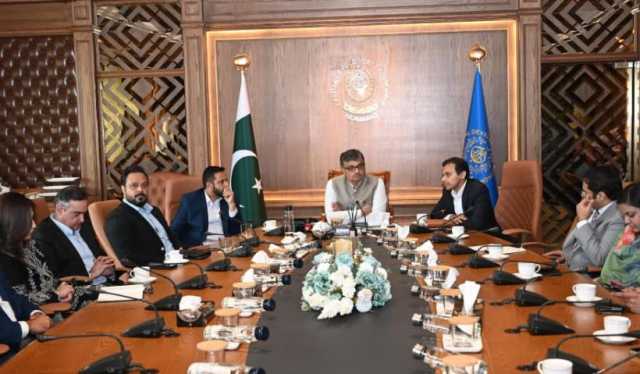 ممبر ایڈمن سی ڈی اے طلعت محمود کی زیر صدارت اجلاس ،اسلام آباد شہر میں کیش لیس اکانومی کے فروغ کیلئے اقدامات کا جائزہ
