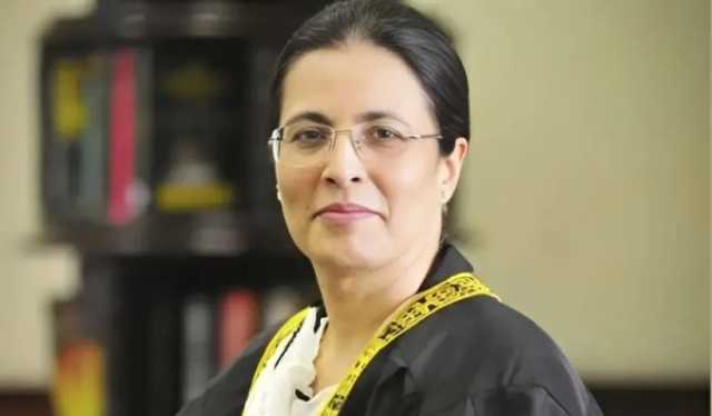 سپریم کورٹ کی جج جسٹس عائشہ ملک کے اسکواڈ کی گاڑی کو حادثہ، 5پولیس اہلکار زخمی