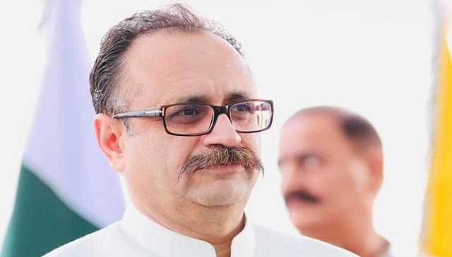 ڈپلومیٹک پاسپورٹ کیس: سابق وزیراعظم آزاد کشمیر تنویر الیاس پر فرد جرم عائد