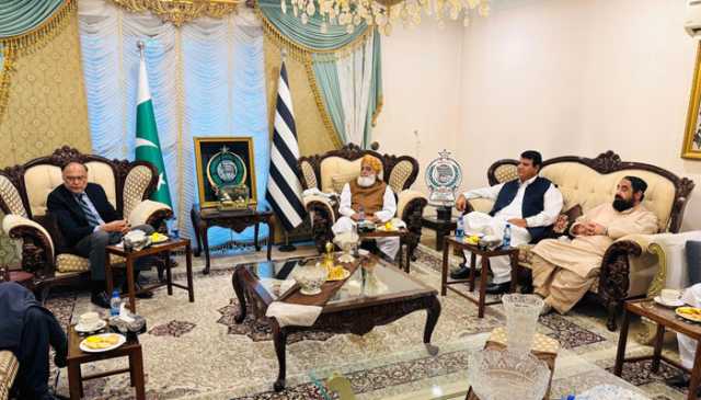 ن لیگ اور جے یو آئی نے کے پی اسمبلی میں نئے وزیراعلی کے انتخابی عمل کوغیرآئینی قراردیدیا