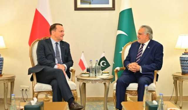 پاکستان اور پولینڈ کے درمیان تجارت کا حجم ایک ارب ڈالر تک پہنچ چکا ہے، اسحاق ڈار