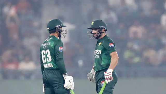 دوسرا ٹی ٹوئنٹی، پاکستان نے جنوبی افریقہ کو 9 وکٹوں سے شکست دیدی