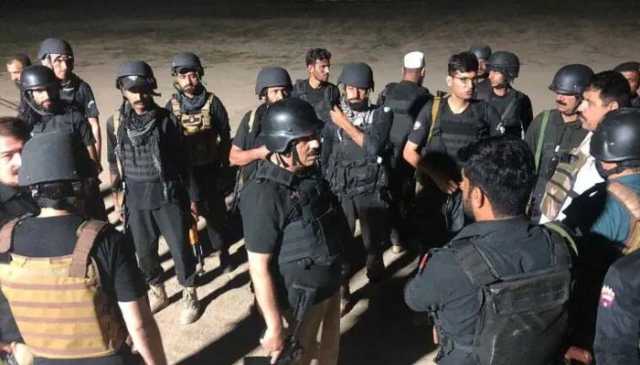 ڈیرہ غازی خان میں دہشتگردوں کے متعدد ٹھکانے تباہ ، اسلحہ اور گولہ بارود برآمد